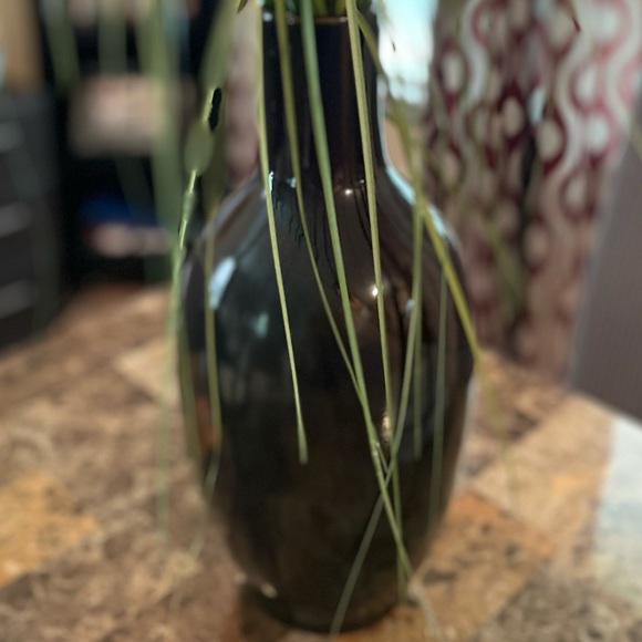 Beautiful Brown Ceramic Vase - Picture 2 of 3